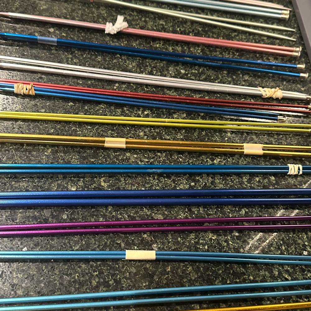 Lot 90 aluminum long knitting needles sewing 45 pair used - Picture 8 of 10